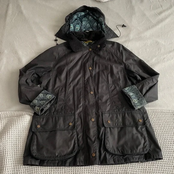 BARBOUR LIBERTY BEADNELL WAX COTTON HOODED JACKET, EUC. US 14 UK 18 - Picture 1 of 16